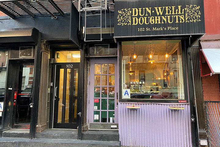 Dun Well Donuts Bakery and Café in Brooklyn 